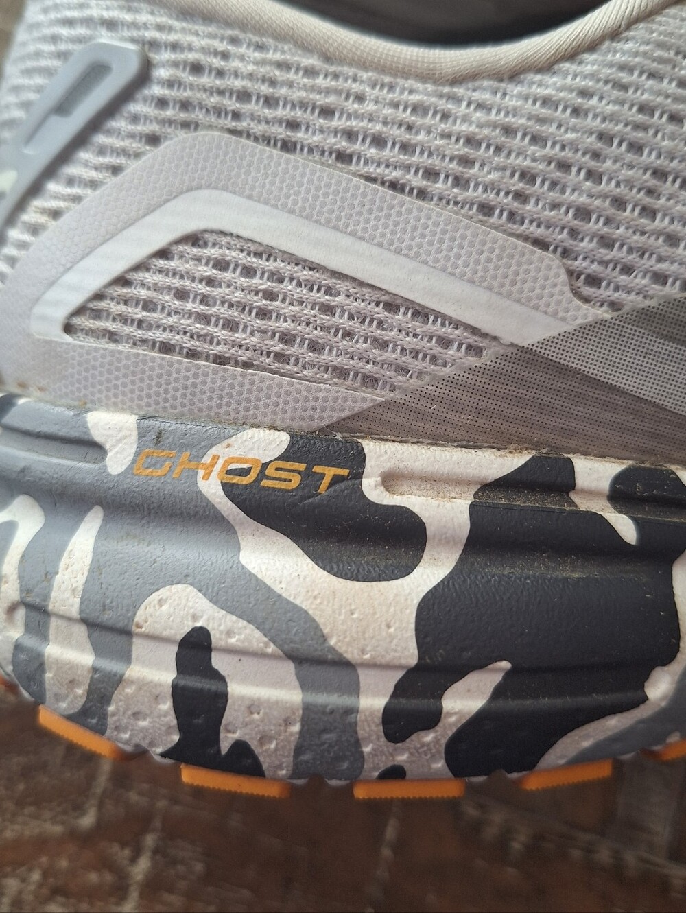 Brooks Ghost Women's Running Shoes Size 9 Lightweight White/Gray Athletic Shoe - Picture 5 of 9